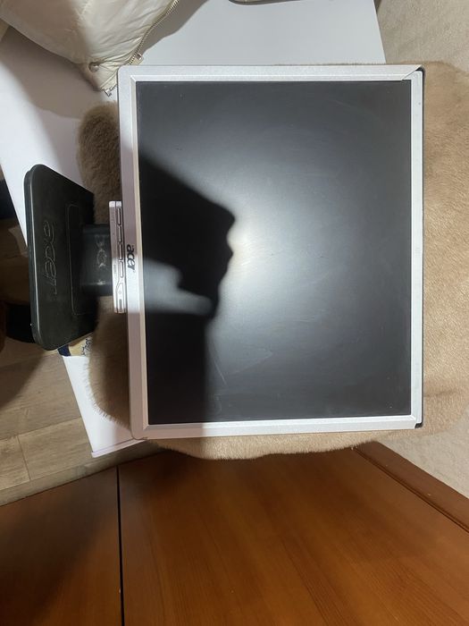 Монитор ассер б/у в рабочем состоянии