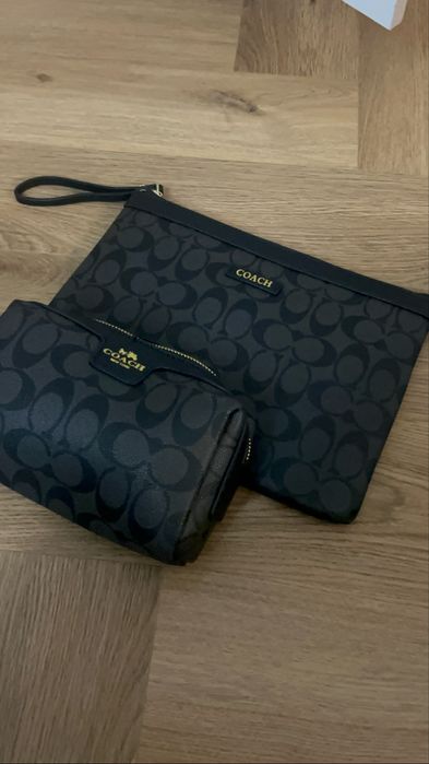 Косметички coach.