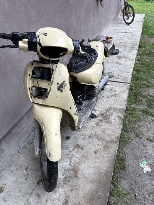 vand aprilia scarabeo delux 80 cc