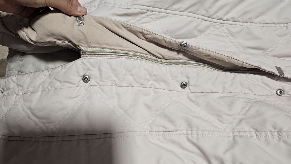 Geaca alba lunga cu gluga xxl 44 walbusch