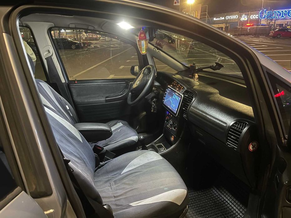 opel zafira a, 7 locuri, 85kw,18 benzina