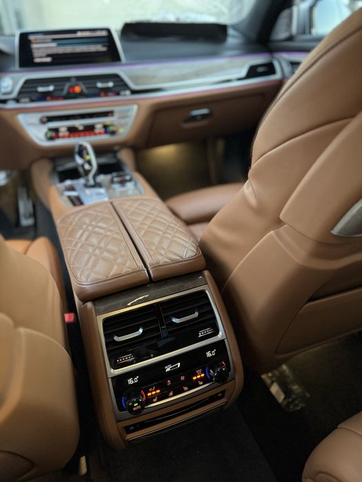 Bmw 745e //M Pachet //Plug in Hibrid // Dotari  varf // Avariat !!!