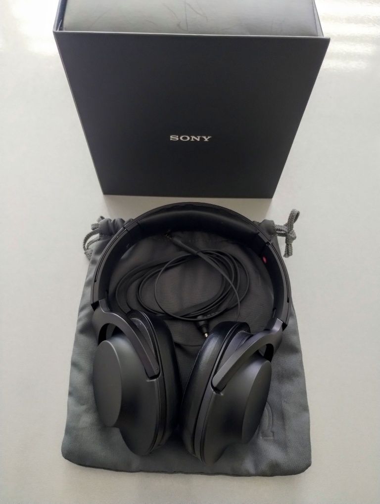 Sony MDR-100AAP Сони слушалки