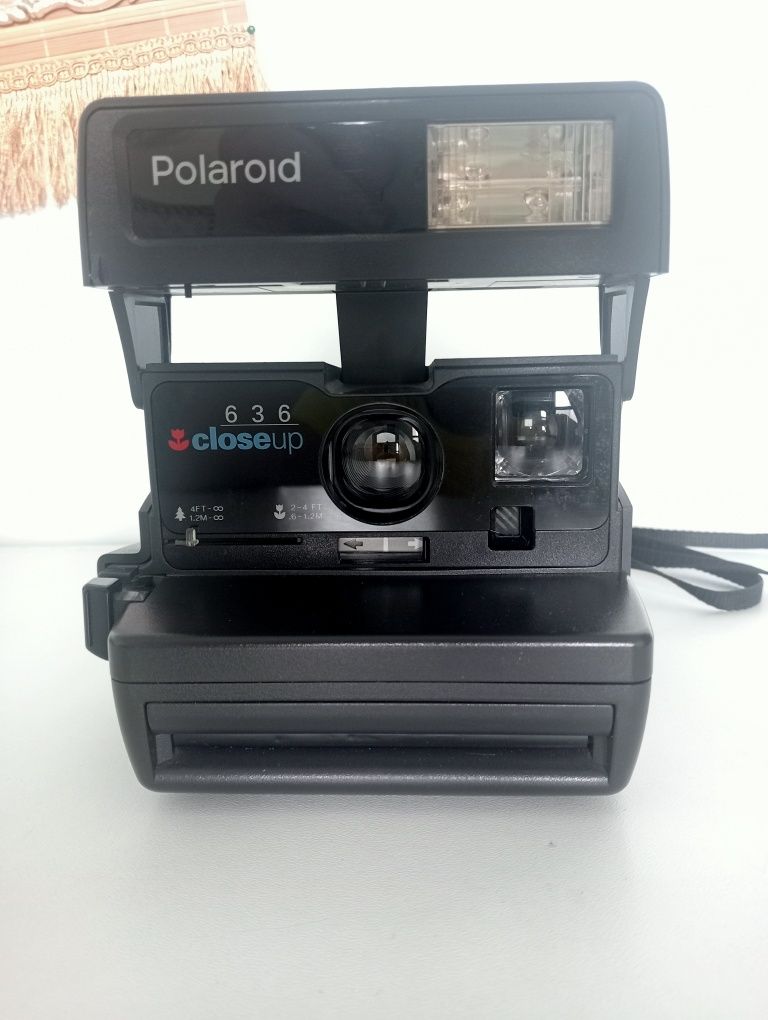 Polaroid 636 CloseUp