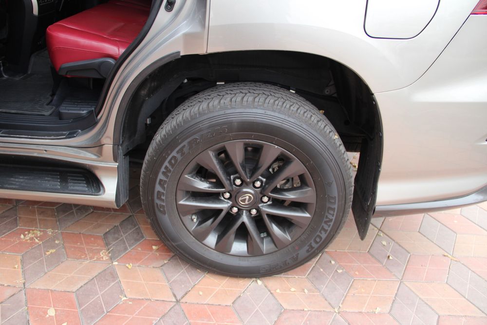 Lexus GX460 рестайлинг 2020 модельного года