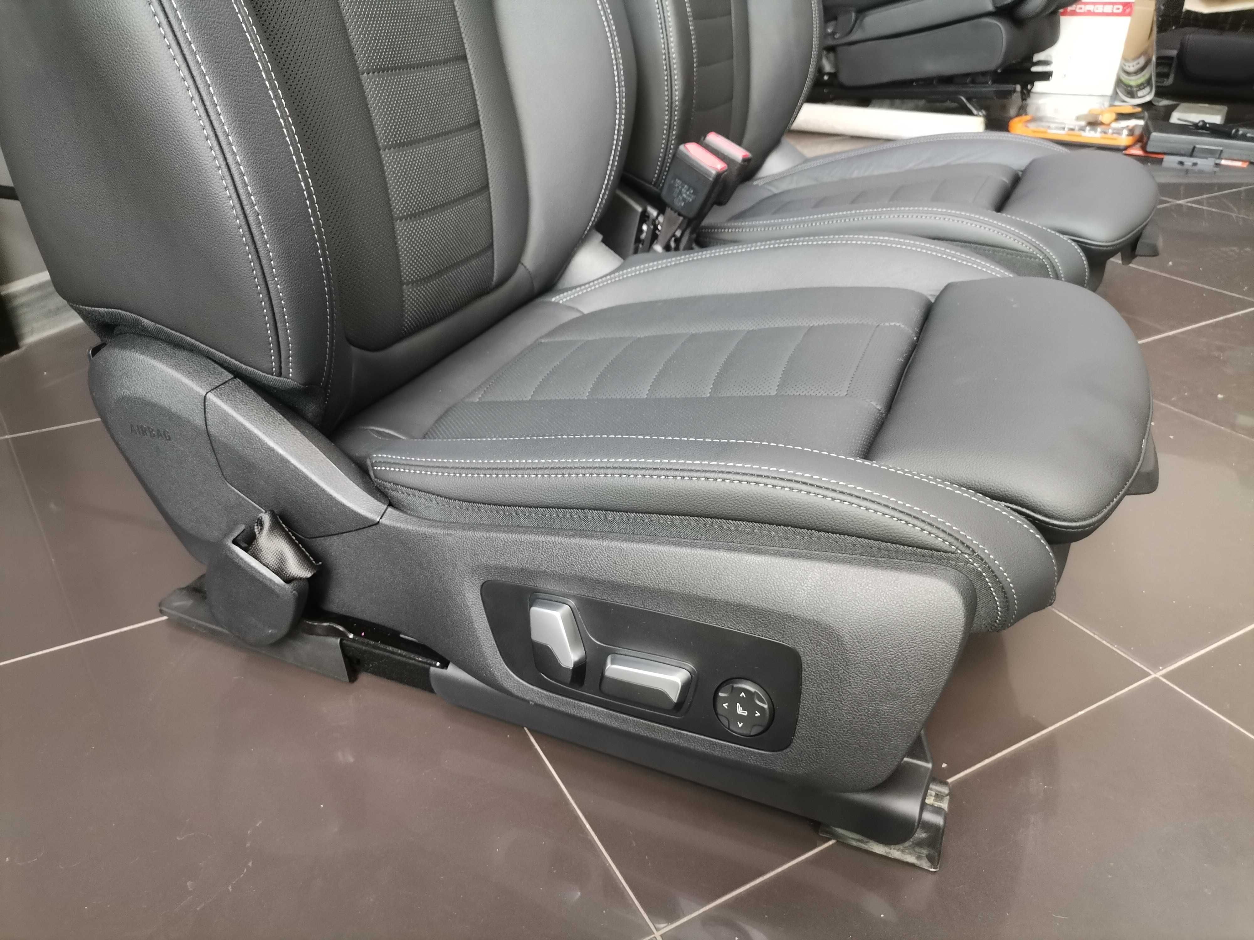 НОВ К-т Sport Салон BMW i4 G26 M50 Черна Кожа Сив Шев Leather Vernasca