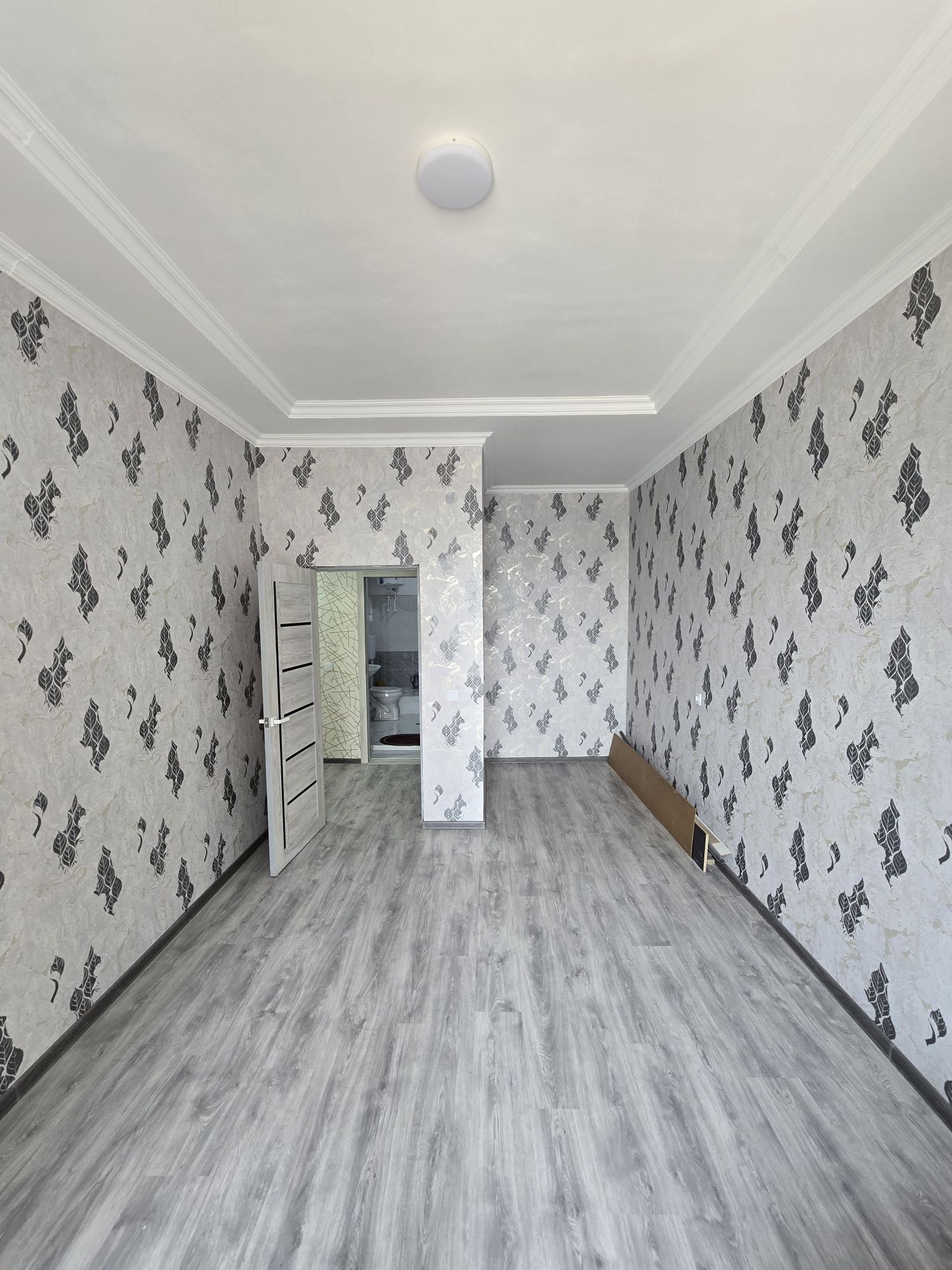 Продаётся 2х комнатная квартира 68 м² за 32 тыс $