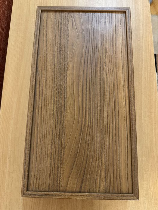 Табла за игра от Дъб и Орех с размер 52x48 см