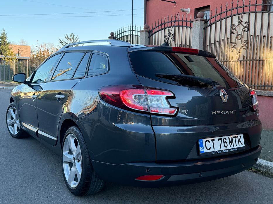 Renault Megane / 1.4 130Cp /Navi /Keyless/Pilot/ Senzori de parcare /