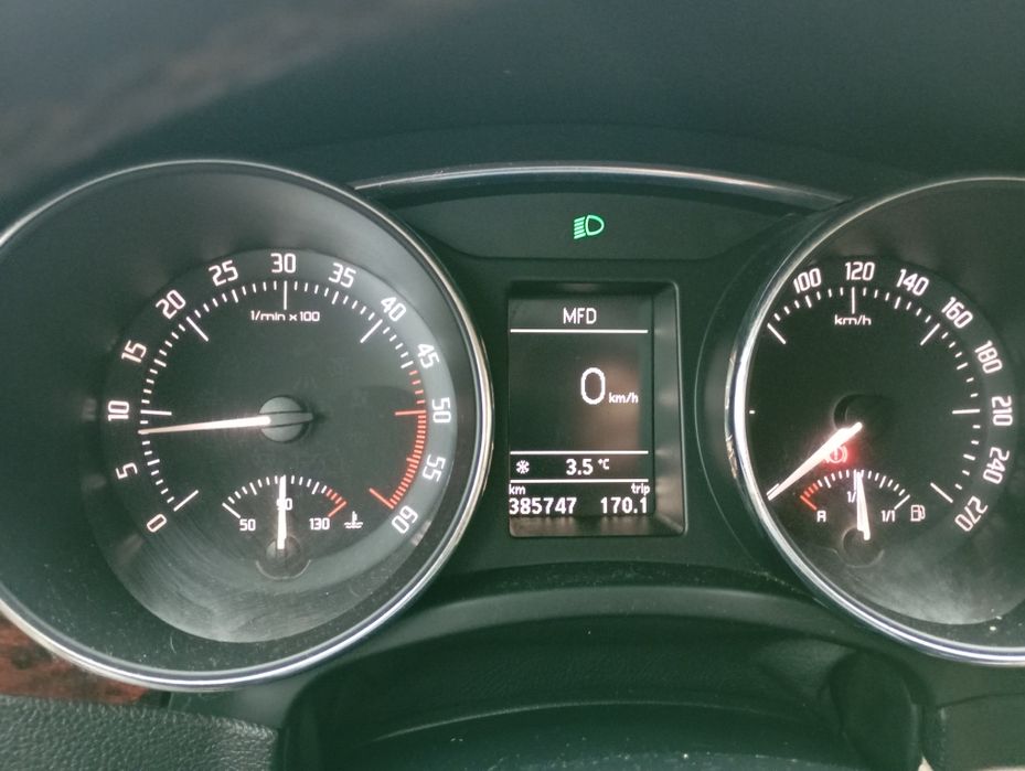 Skoda Superb 2.0 Tdi 170cp
