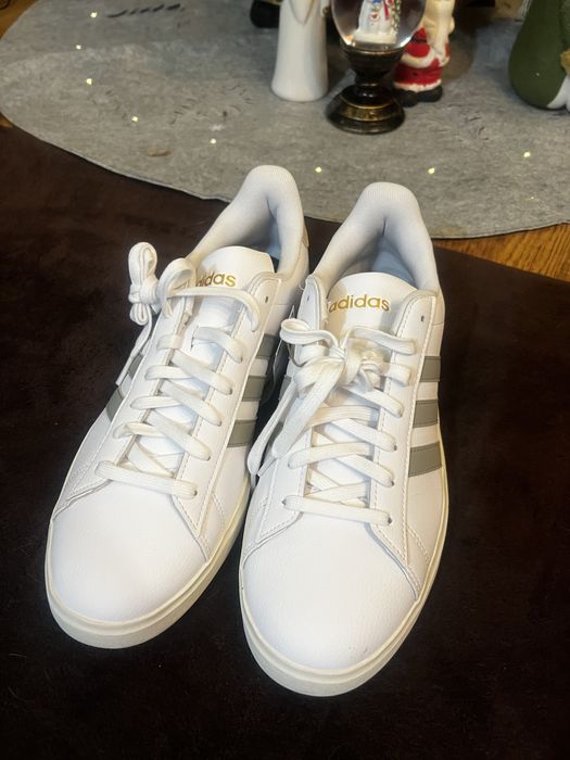 Обувки Adidas Grand Court 2.0 44 2/3