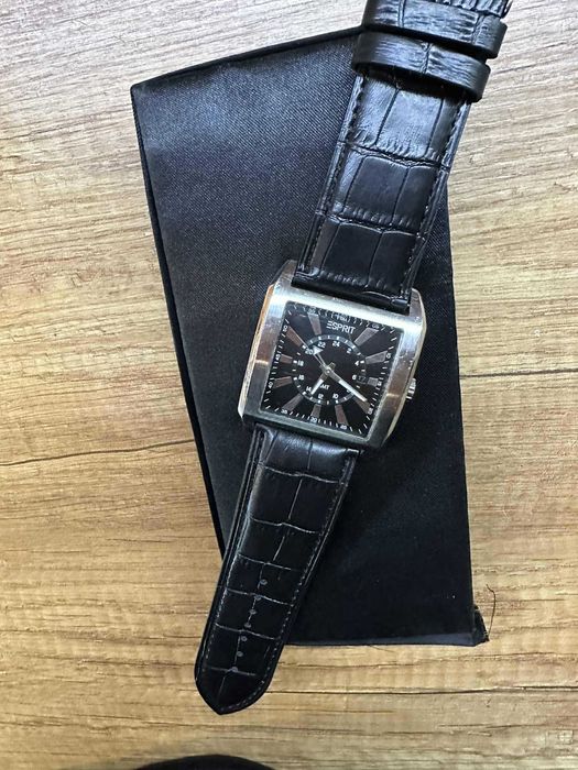 Продажба употребяван часовник ESPRIT