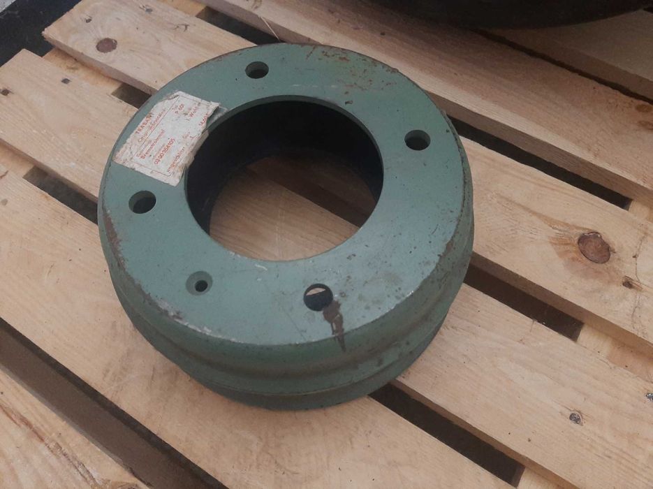 Ново предно гърне и волан за Трабант