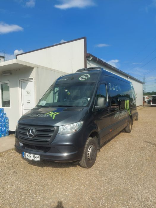 Transport Microbuz și Autocar