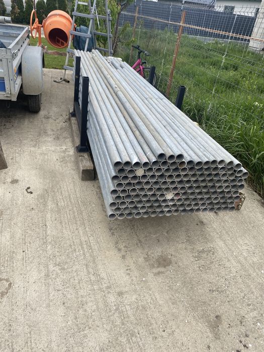 Vând tiavă 100% galvanizată si accesorii de prindere