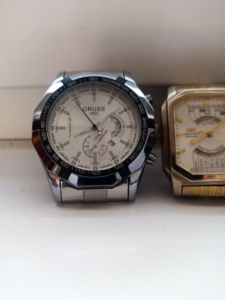 Продавам колекция часовници – Festina, Orient, Doxa, Breitling, Oruss