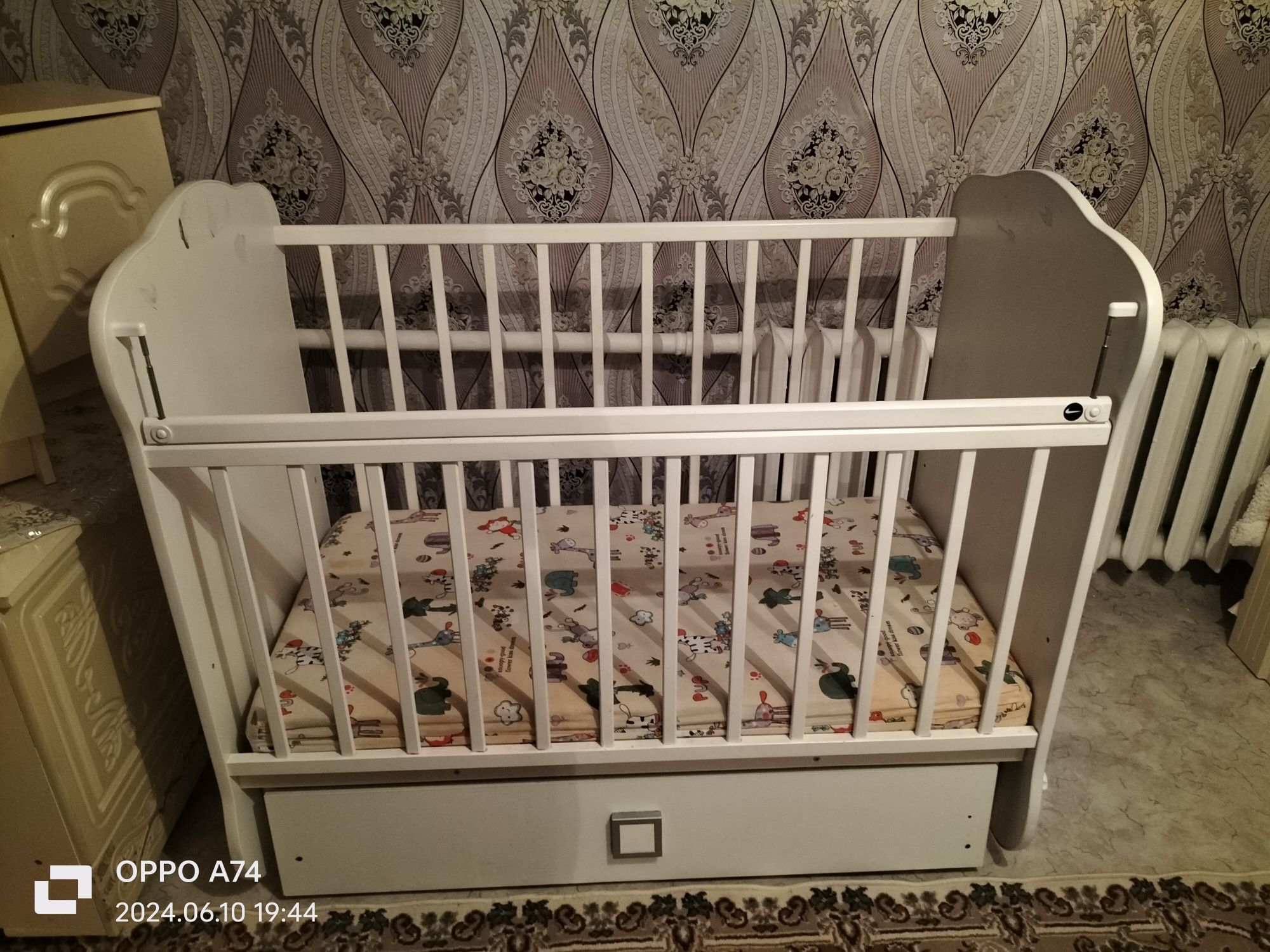 Срочно Продам манеж в хорошем состоянии