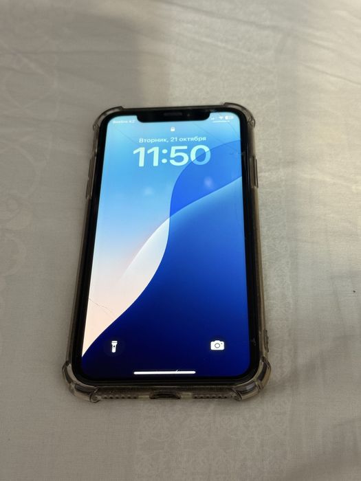Продаю iPhone XR, 128 ГБ.