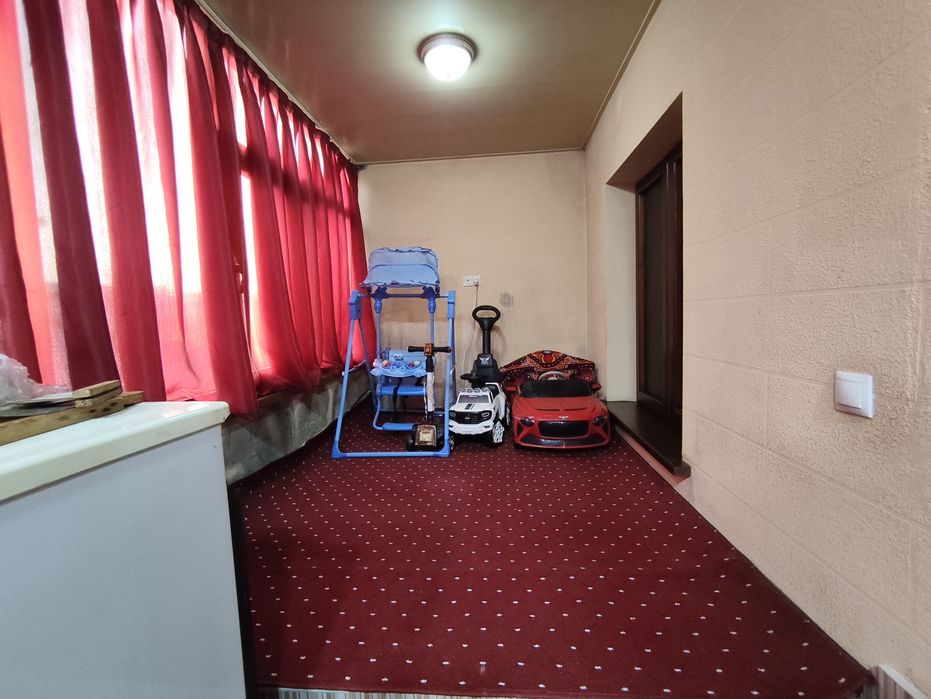 Samarqand shaxarda 2 xonali uy