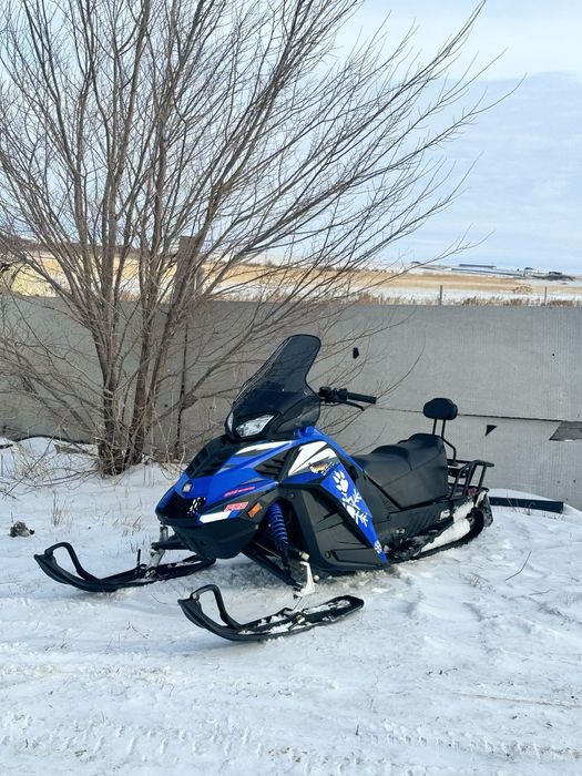Продам снегоход Барс.