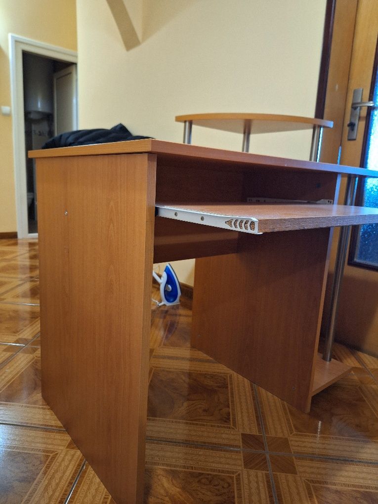 Бюро за компютър