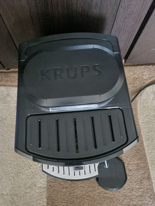 Expressor / espressor Krups EA819E10 original perfect funcțional