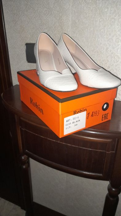 Новые модные туфли!