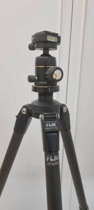 Штатив карбоновый FLM CP30-M3S и голова PhotoClam ProGold II