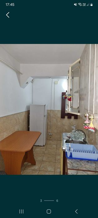 Închiriez garsoniera