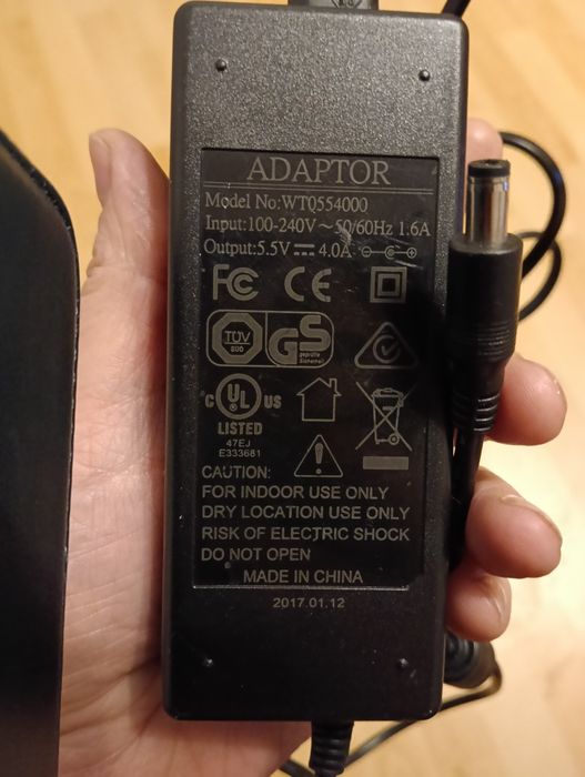 Set prize de călătorie HAMA/Adaptoare telefon/laptop/tabletă