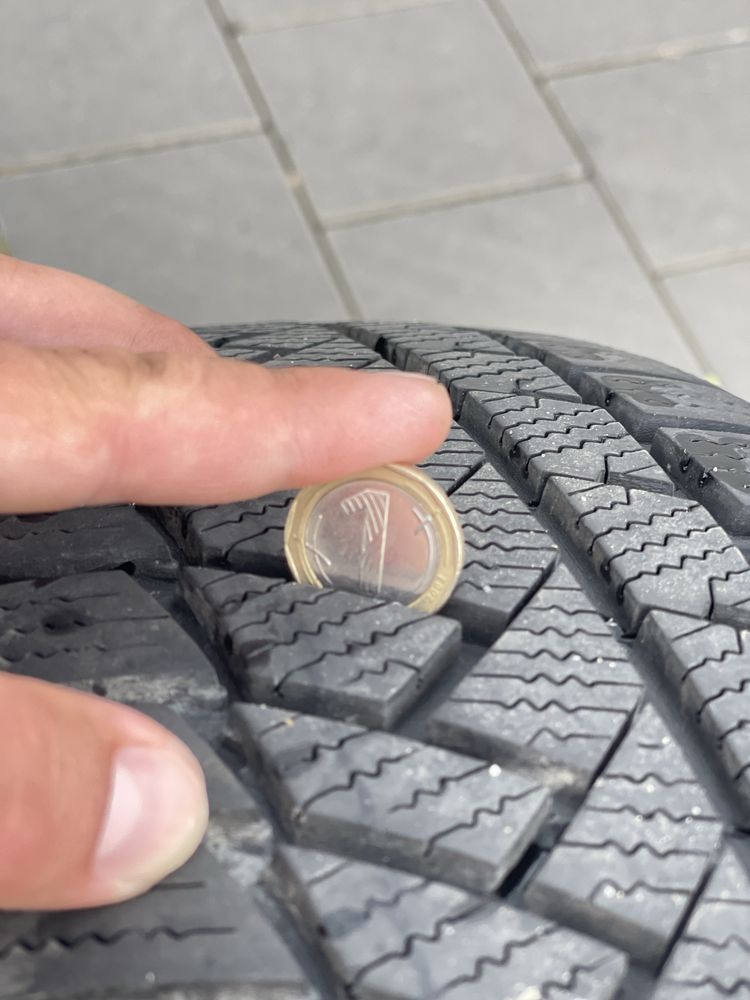 Алуминиеви джанти Irmscher със зимни гуми Continental 215/70 R16 H XL