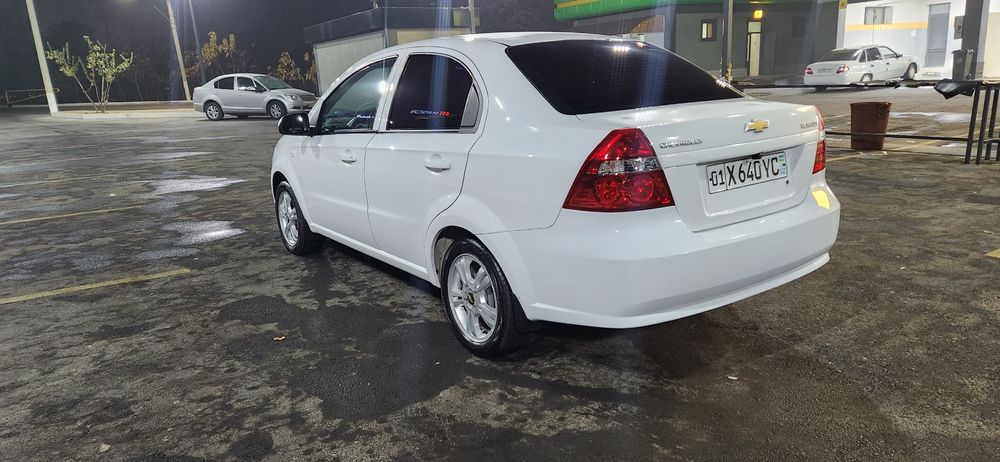 Нексия 3 Автомат