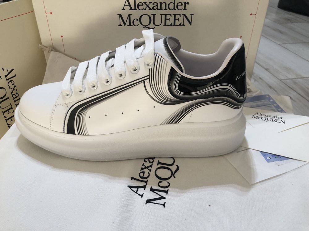 Adidasi Alexander McQueen Premium