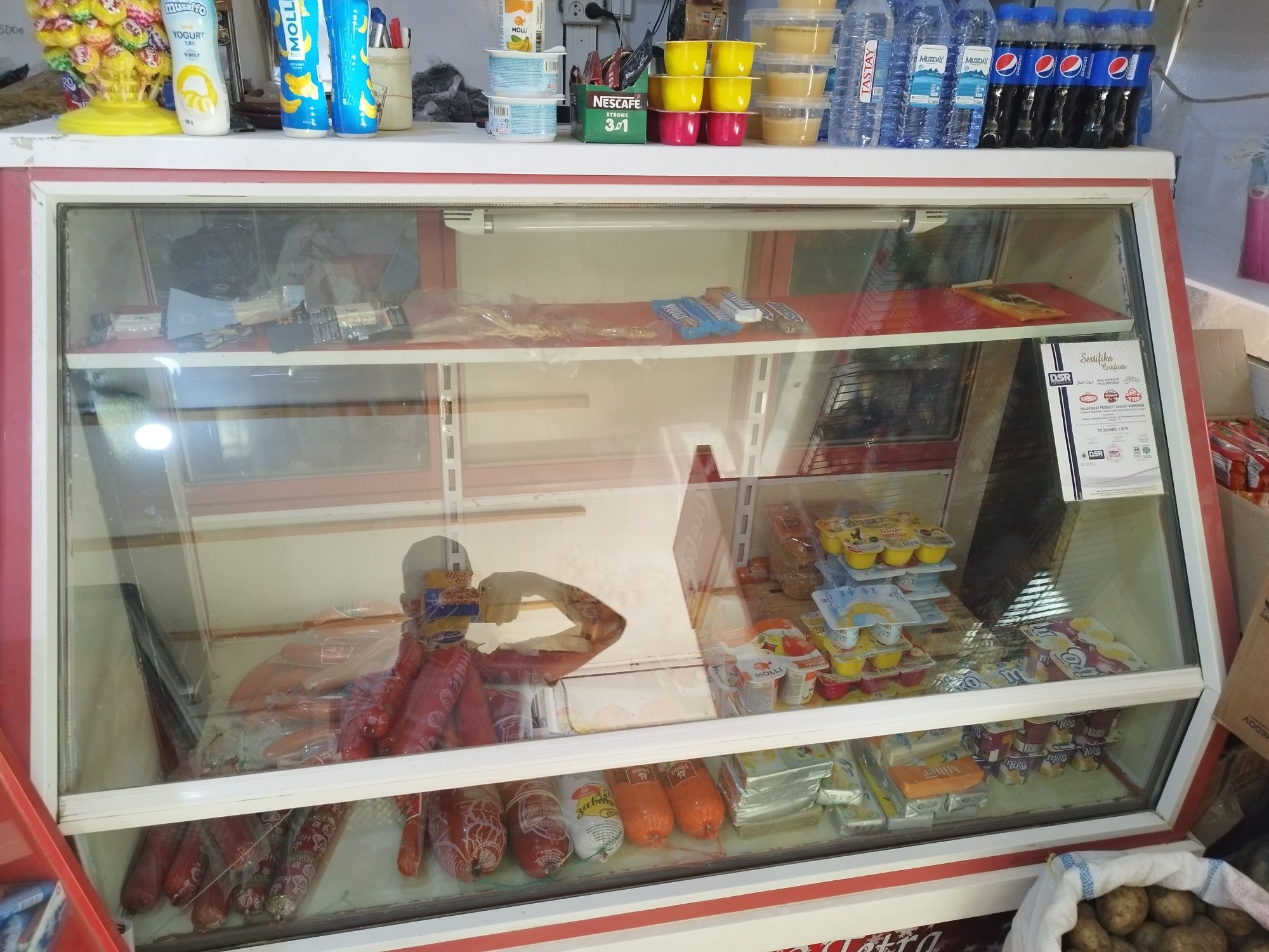 Холодильник сатылады  .. Жагдайы жаксы