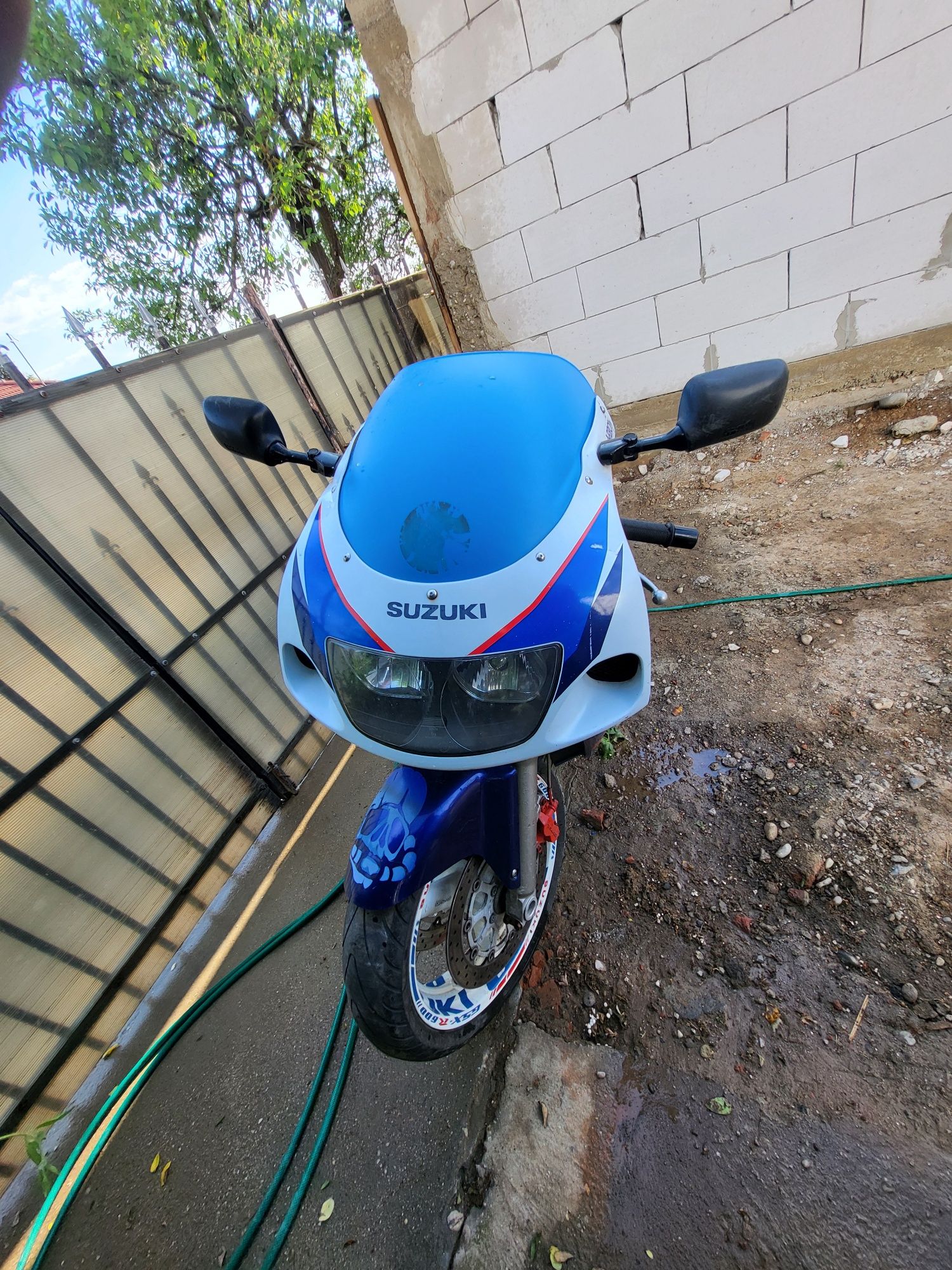 Vand urgent Suzuki  GSXR 600