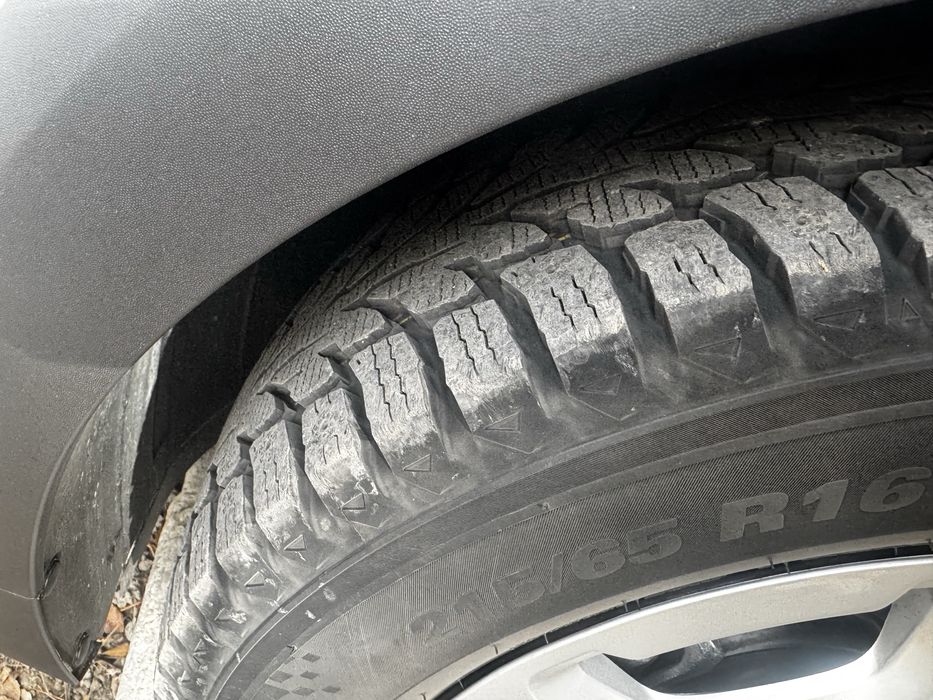 Продам зимние шины KUMHO winter craft WI-32