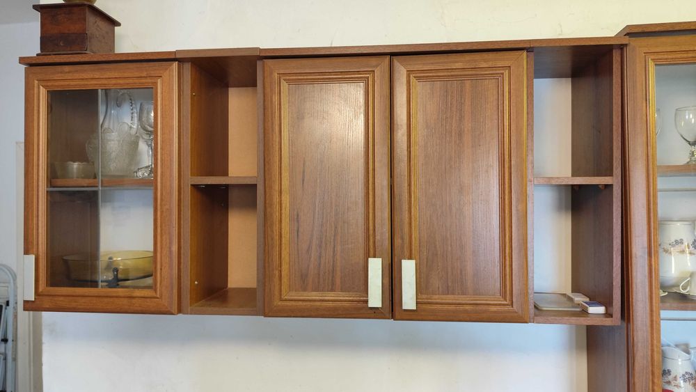 mobila bucutarie stare buna