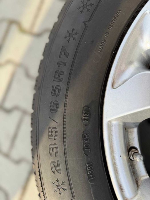 Set jante MERCEDES originale + anvelope DUNLOP iarna 235/65 R17