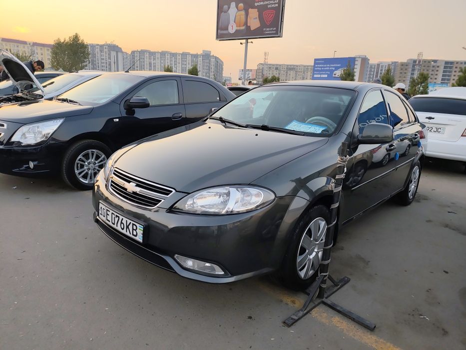 Жентра механика 
газ пропан 
4 та янги балон 
меджткар 906 пульт