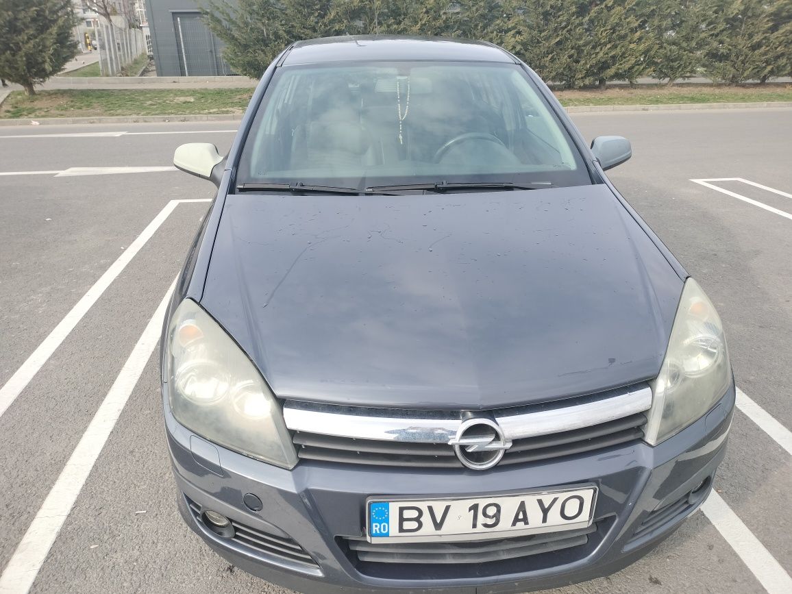 Opel Astra H 150 de cai