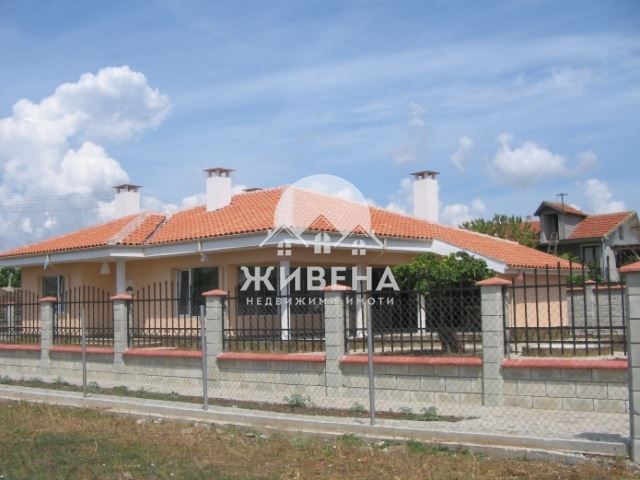 Продава се Къща в с. Българево, Област Добрич - 165 кв.м за 1085 €/кв.м - Снимка #3