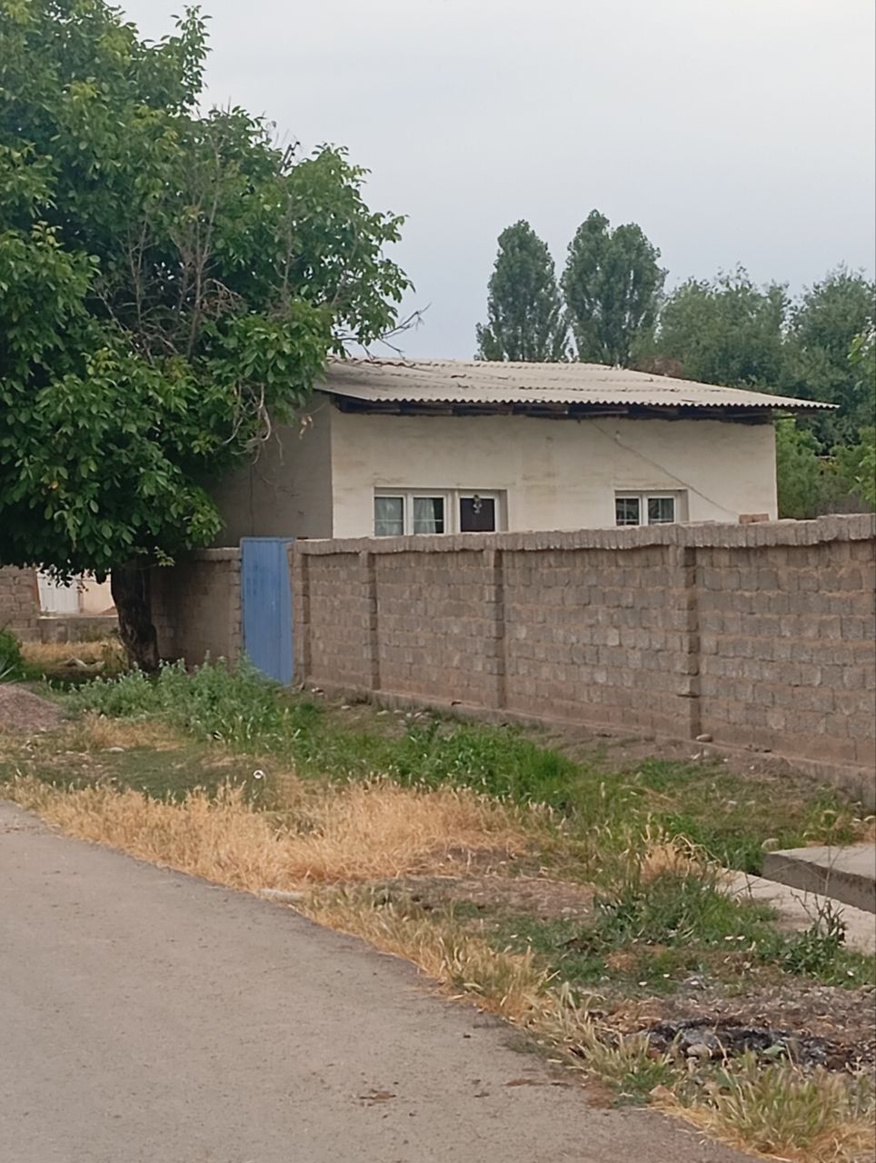 Уй сотилади Кучлукда