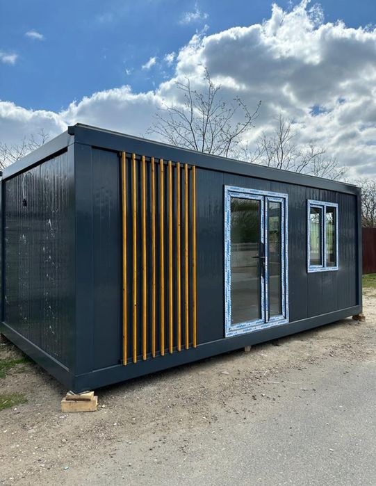 Vand container modular modele unice în România