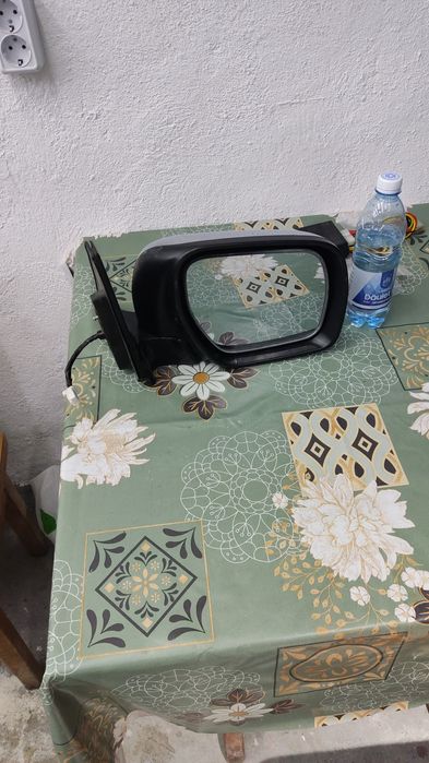 Правое зеркало Mitsubishi Pajero 4