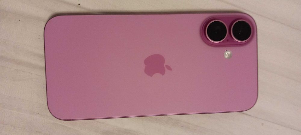 Vand I phone 16 roz perfecta stare 256GB,nou