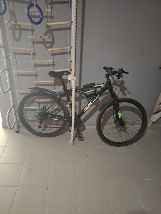 продается велосипед новый ездил только 2 недели купил за 85 отдам 70