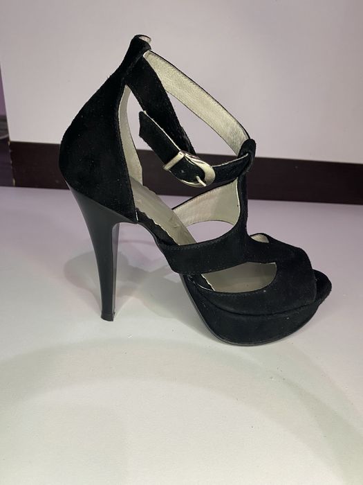 Pantofi dama marimea 33