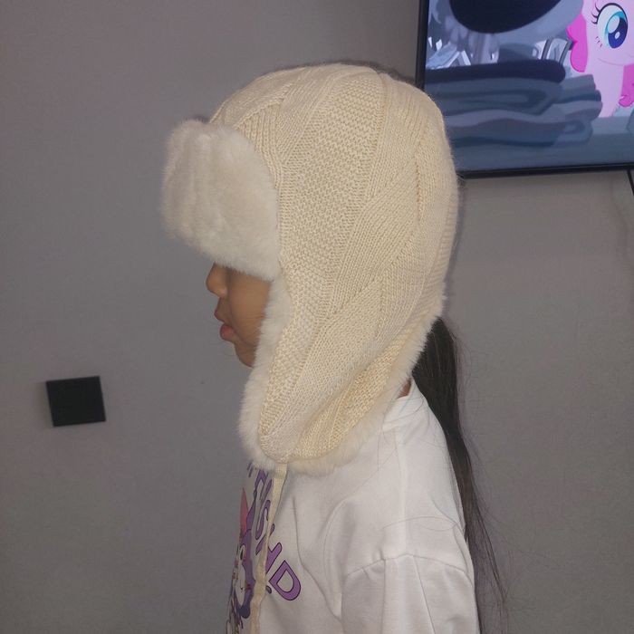 Шапки очень тёплые новые