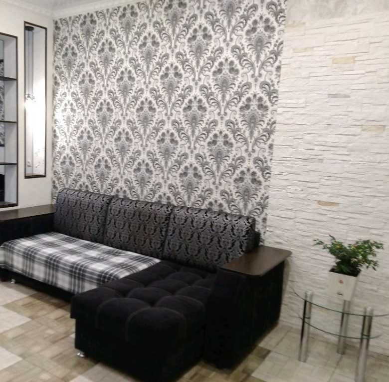 Дава се под наем Едностаен апартамент в Пловдив, Южен - 40 кв.м за 168.3 € - Снимка #1