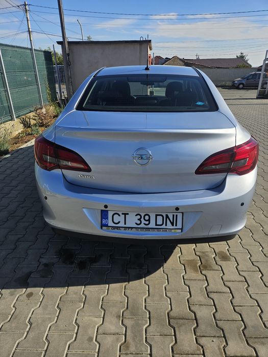 Opel astra J cu instalație GPL